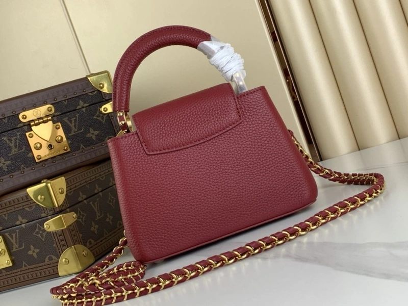 LV Capucines Bags 4365H-0676