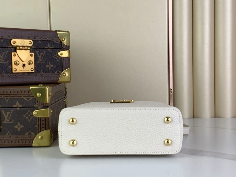 LV Capucines Bags 4365I-0015