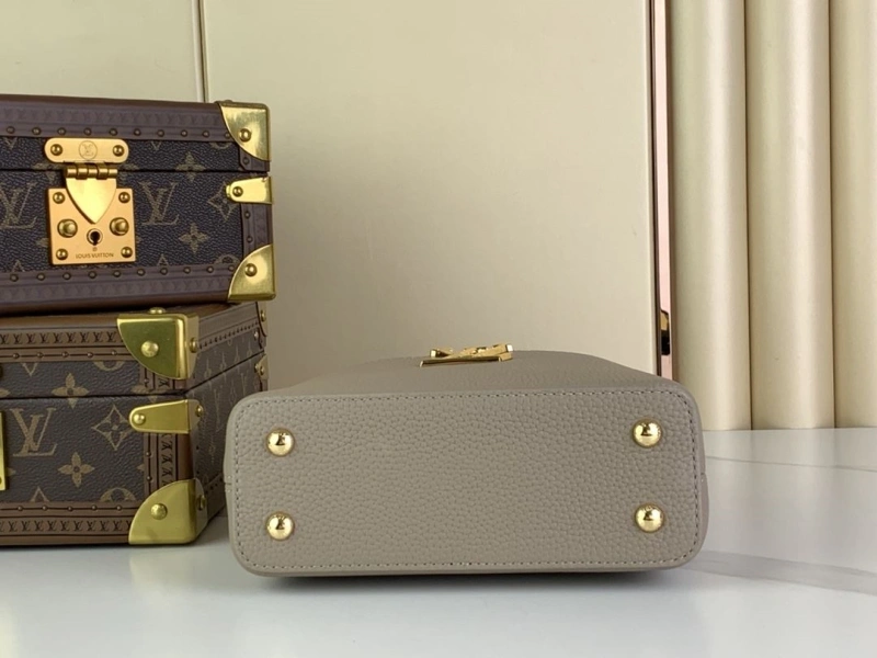 LV Capucines Bags 4365I-0016