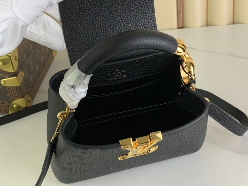LV Capucines Bags 4365I-0017
