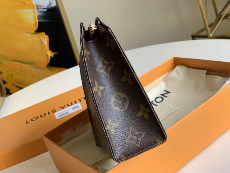 LV Wallets 4365I-0075