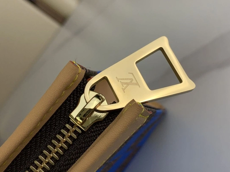 LV Clutch Bags 4365I-0077