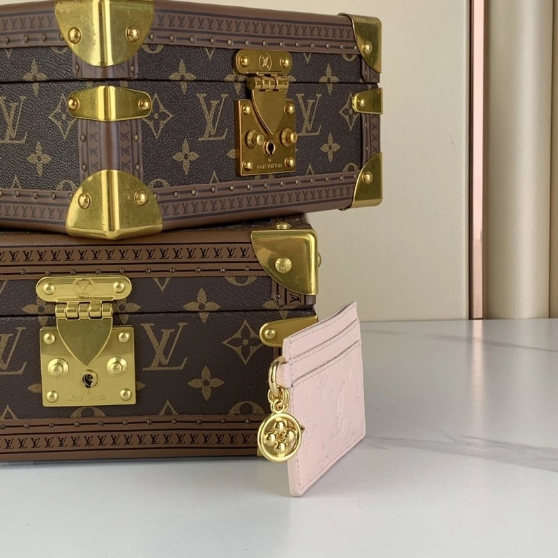 LV Wallets 4365I-0079