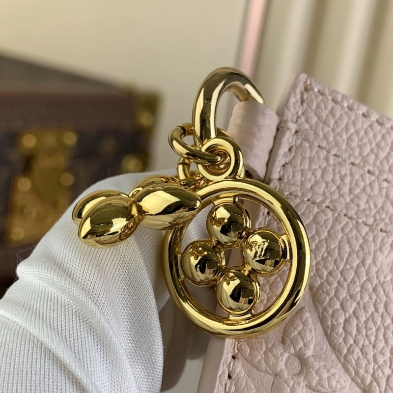 LV Wallets 4365I-0079