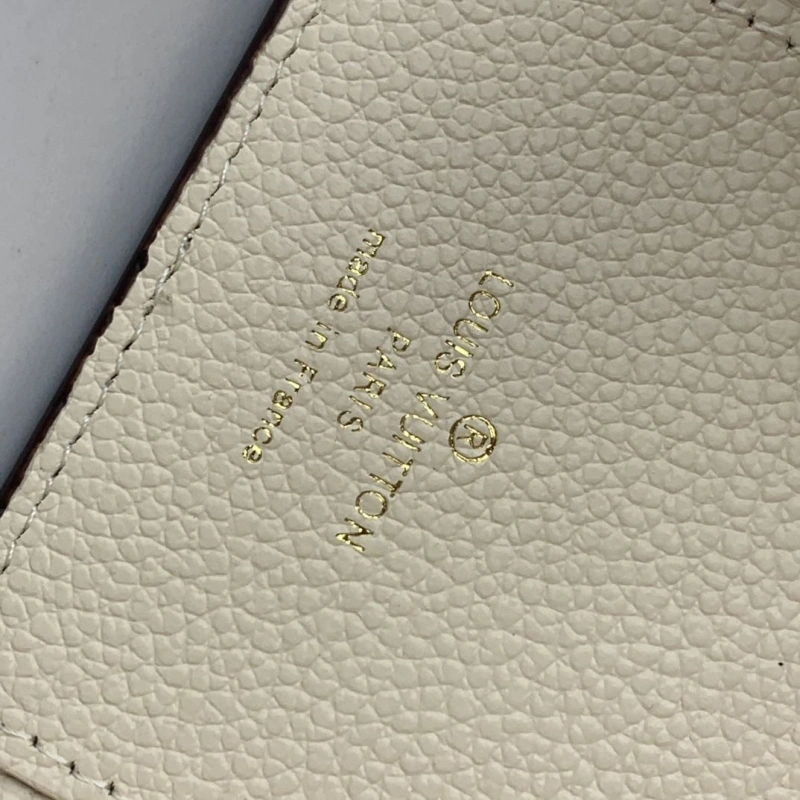 LV Wallets 4365I-0089