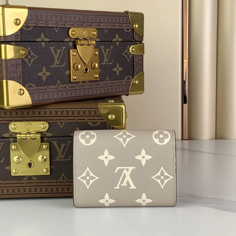 LV Wallets 4365I-0091