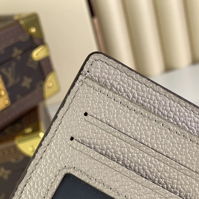 LV Wallets 4365I-0091