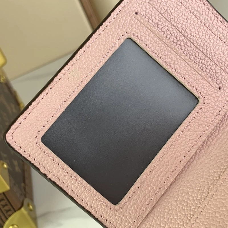 LV Wallets 4365I-0092