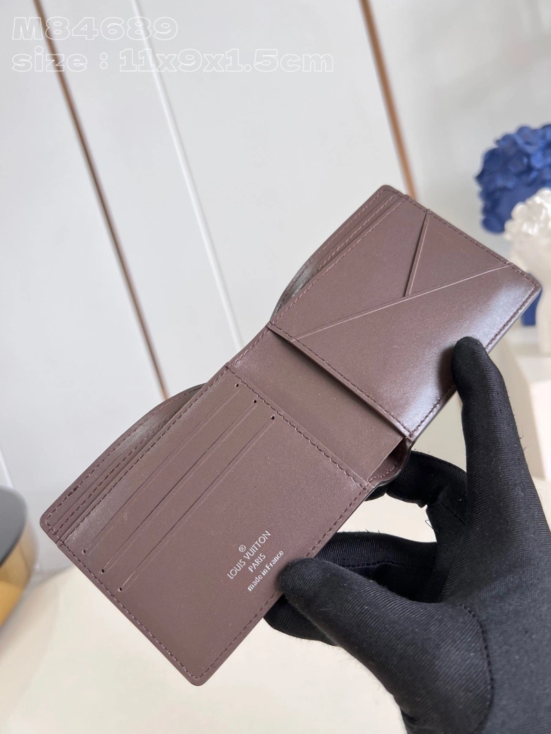 LV Wallets 4365I-0125