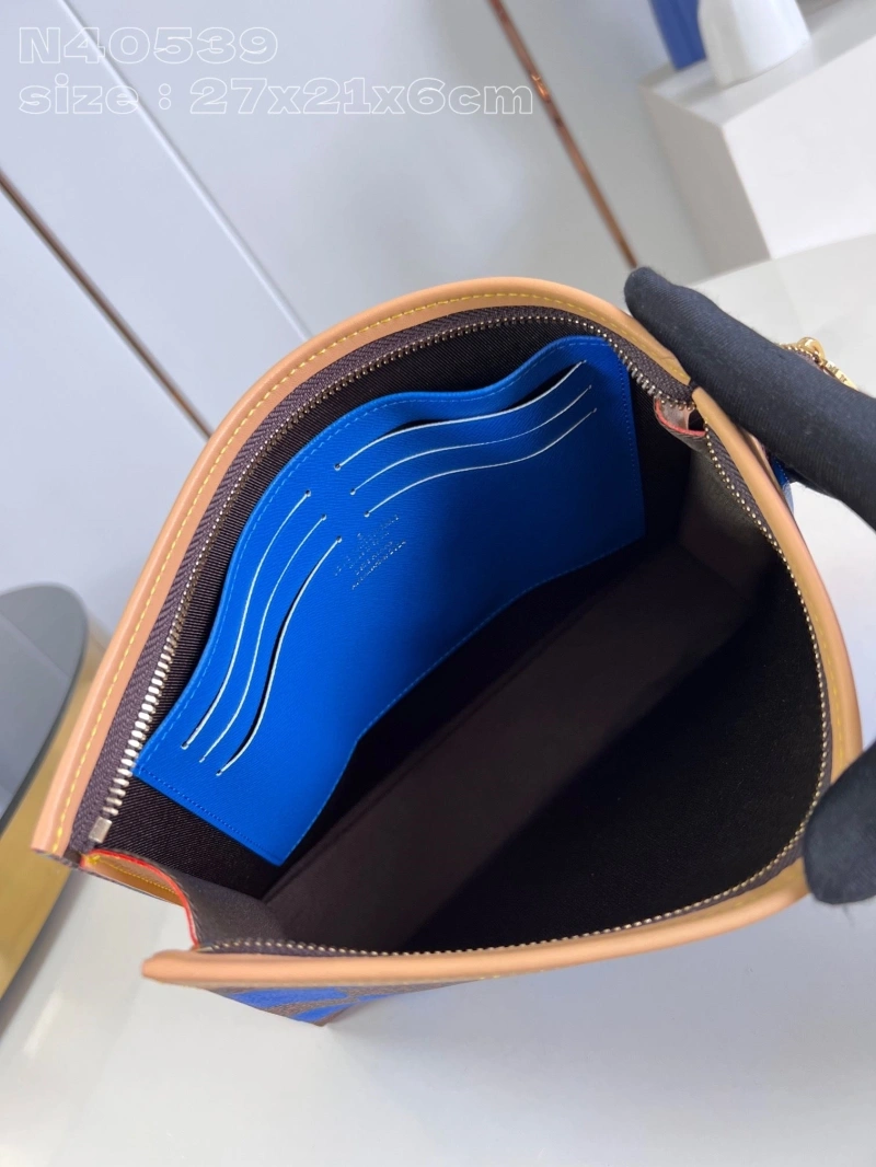 LV Clutch Bags 4365I-0129