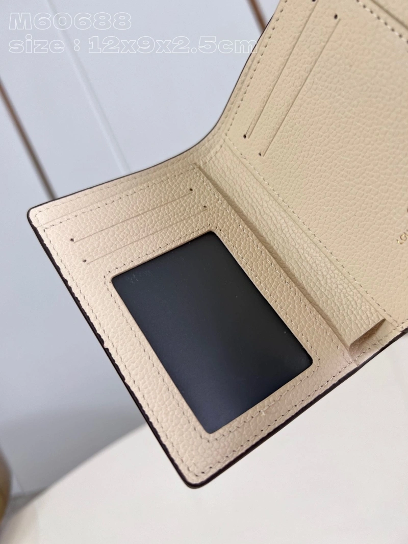 LV Wallets 4365I-0132