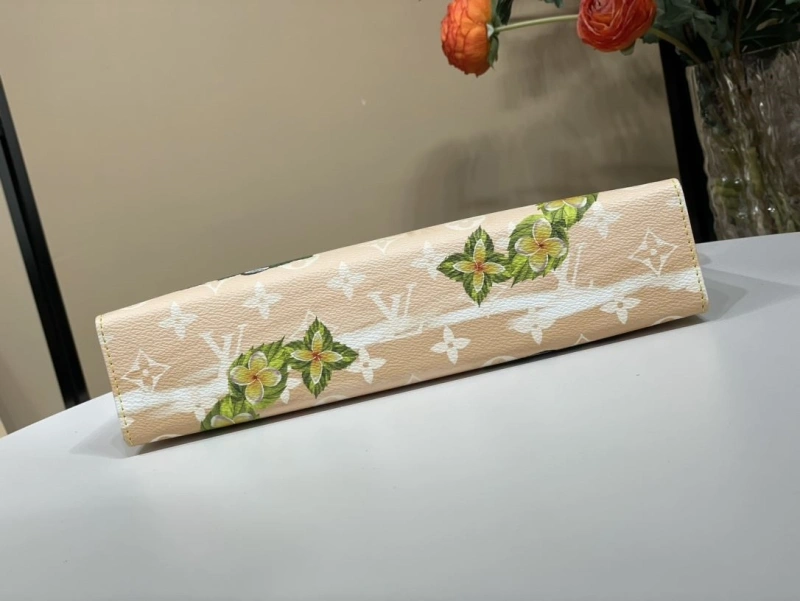 LV Clutch Bags 4365I-0222