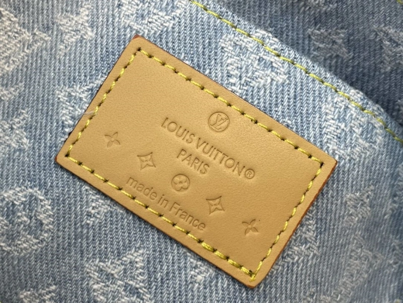 LV Wallets 4365I-0237