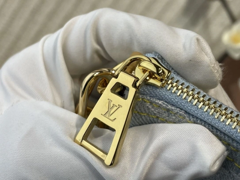 LV Clutch Bags 4365I-0238