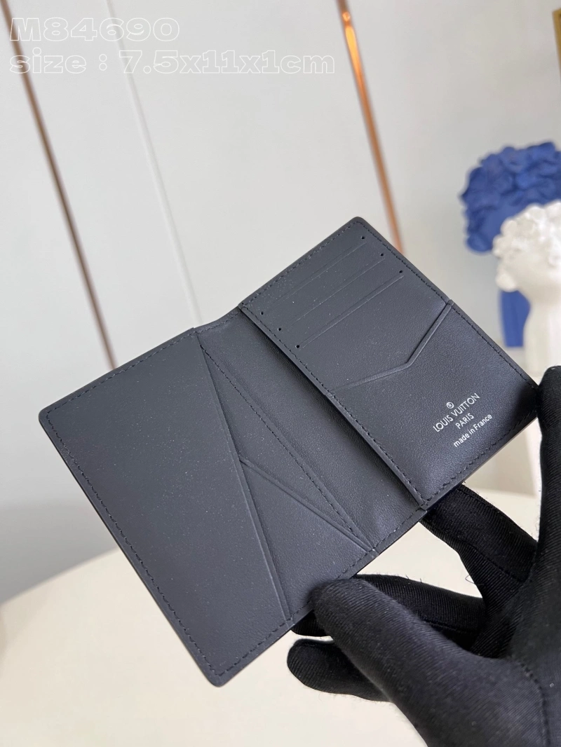 LV Wallets 4365I-0257