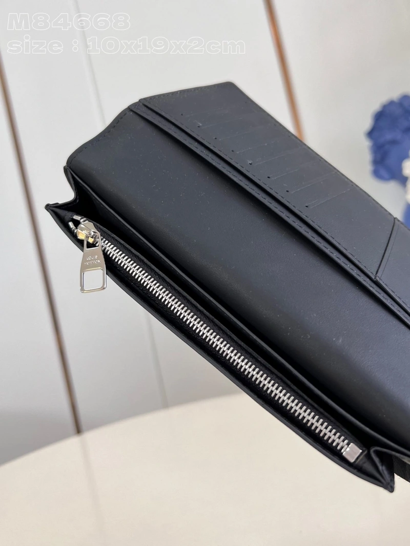 LV Wallets 4365I-0259