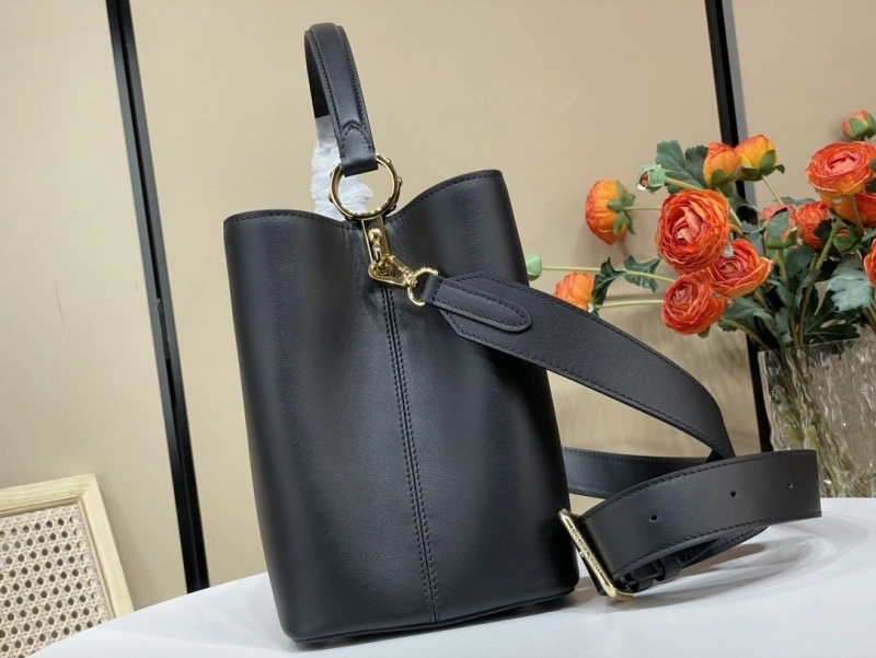 LV Capucines Bags 4365I-0355