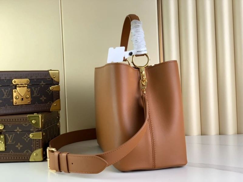 LV Shopping Bags 4365I-0391