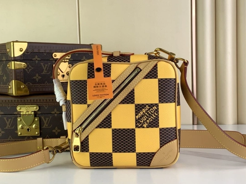LV Box Bags 4365I-0441