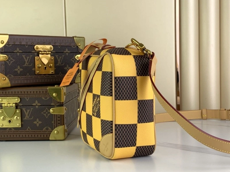 LV Box Bags 4365I-0441