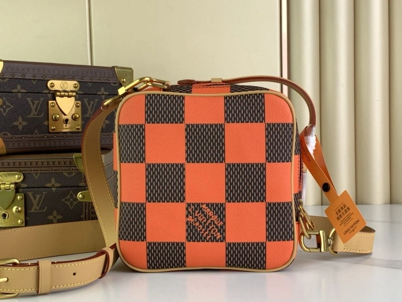LV Box Bags 4365I-0443