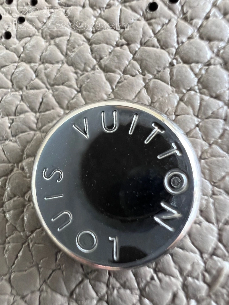 LV Wallets 4365I-0464