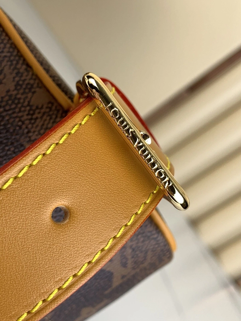 LV Cosmetic Bags 4365I-0472