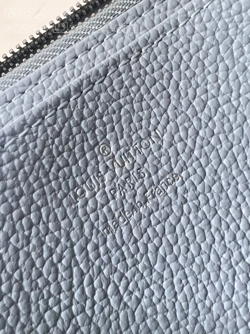 LV Wallets 4365I-0622