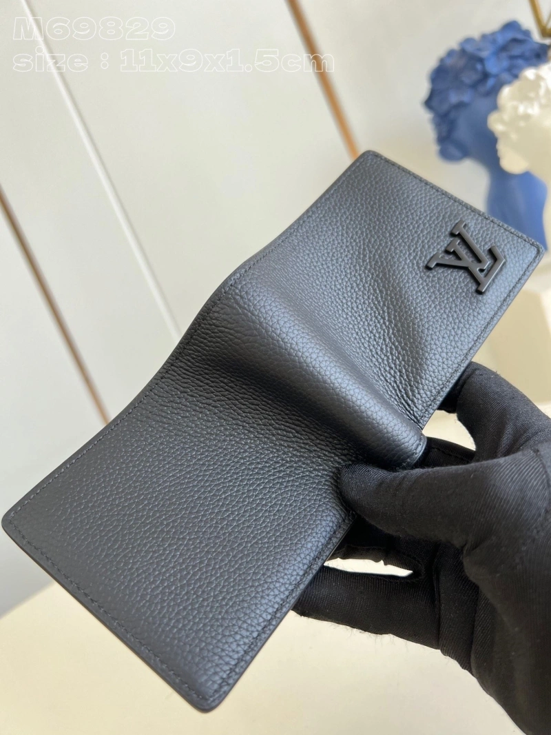 LV Wallets 4365I-0708