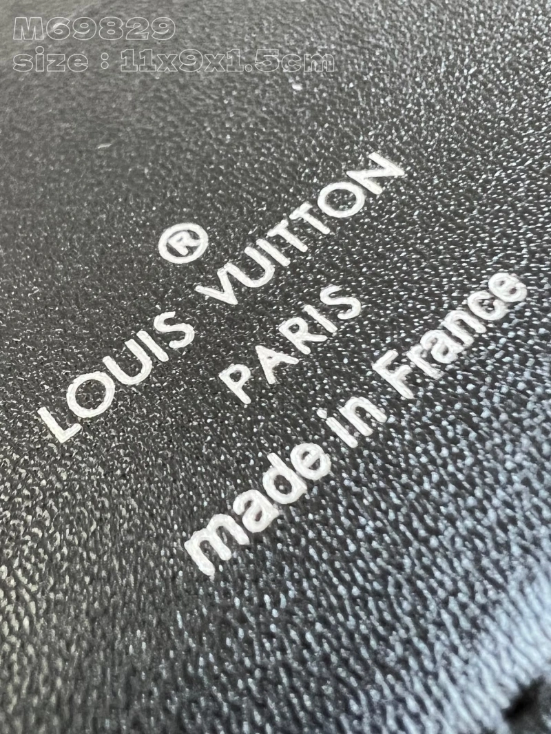 LV Wallets 4365I-0708