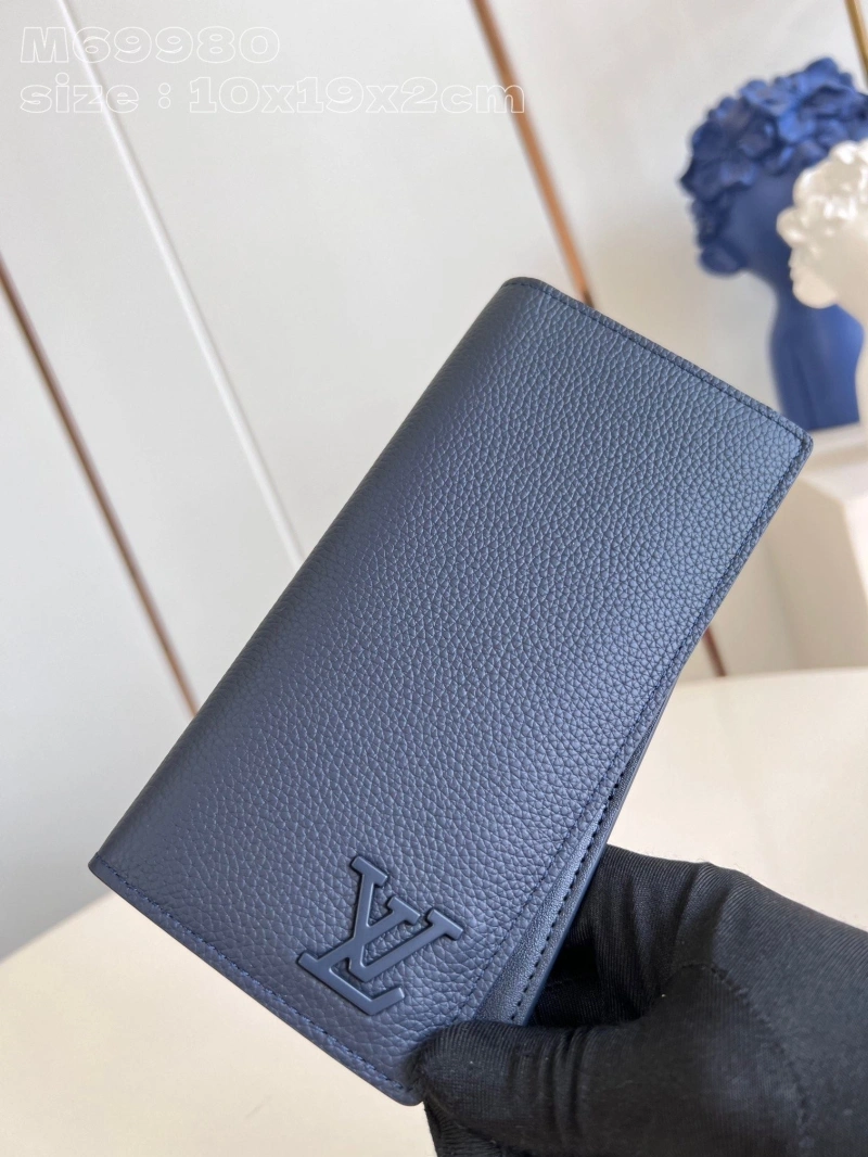 LV Wallets 4365I-0709