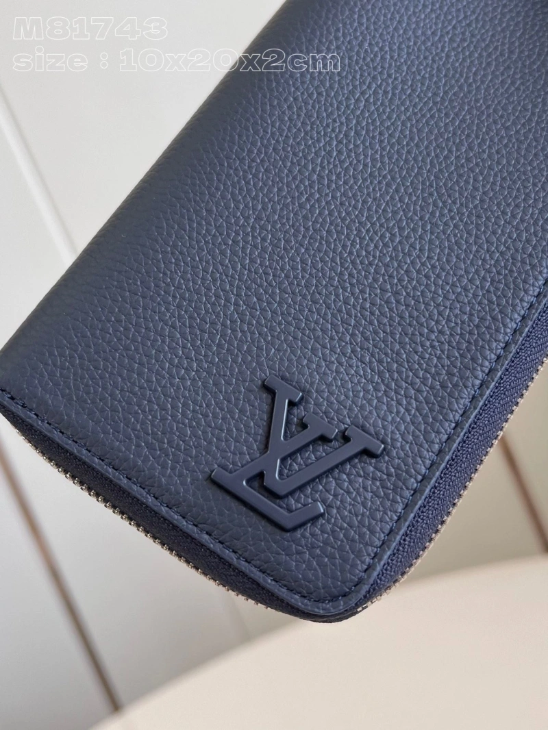 LV Wallets 4365I-0711