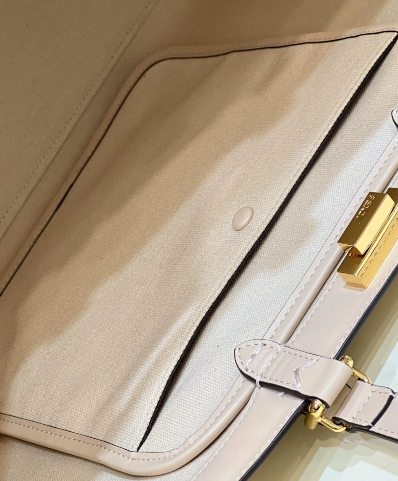 Fendi Shopping Bags 4370-0009