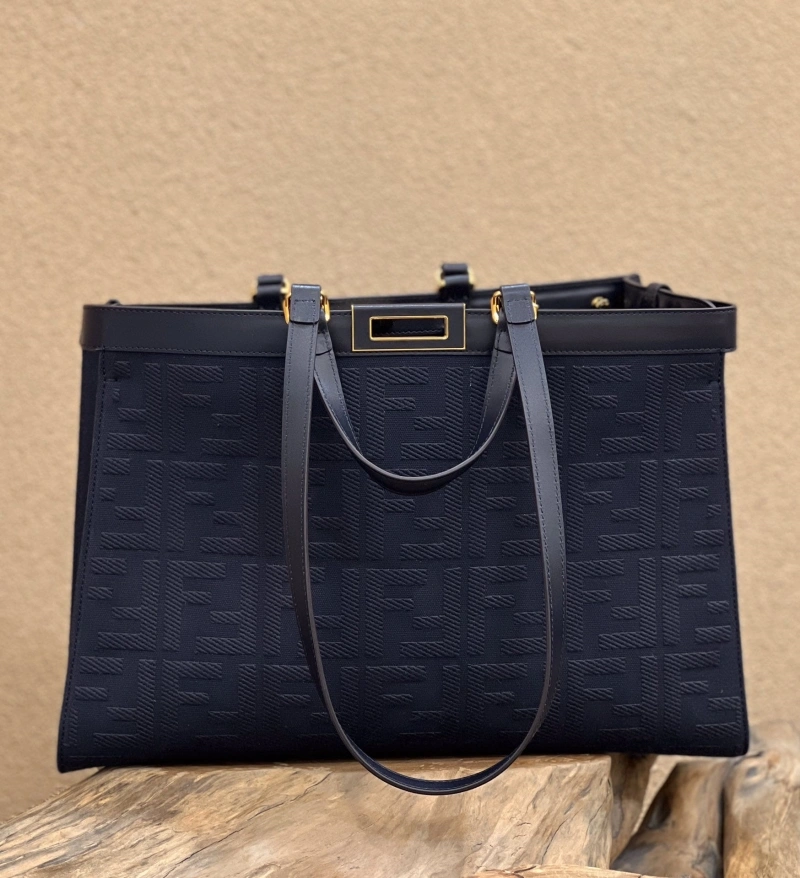 Fendi Shopping Bags 4370-0010