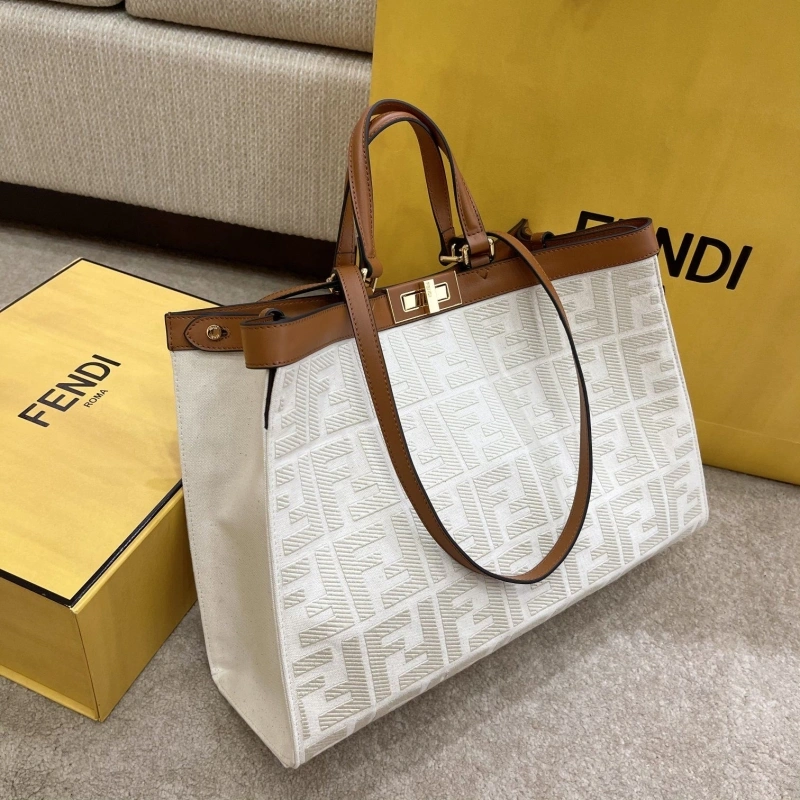 Fendi Shopping Bags 4370-0011