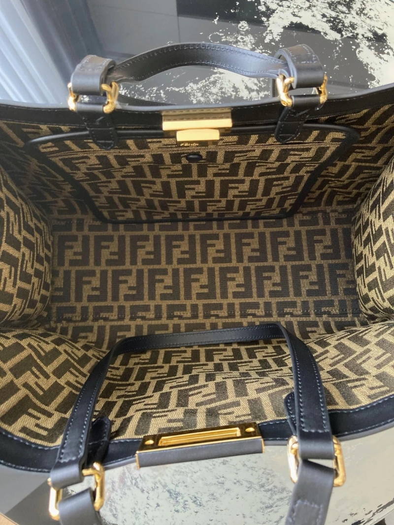Fendi Shopping Bags 4370-0012