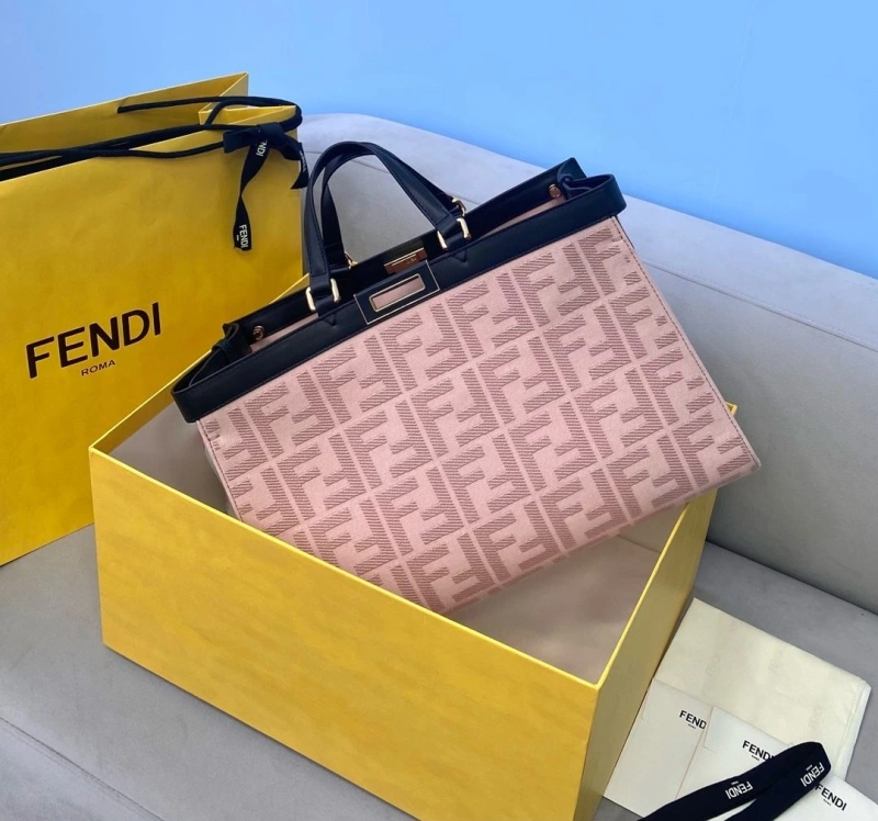 Fendi Shopping Bags 4370-0013