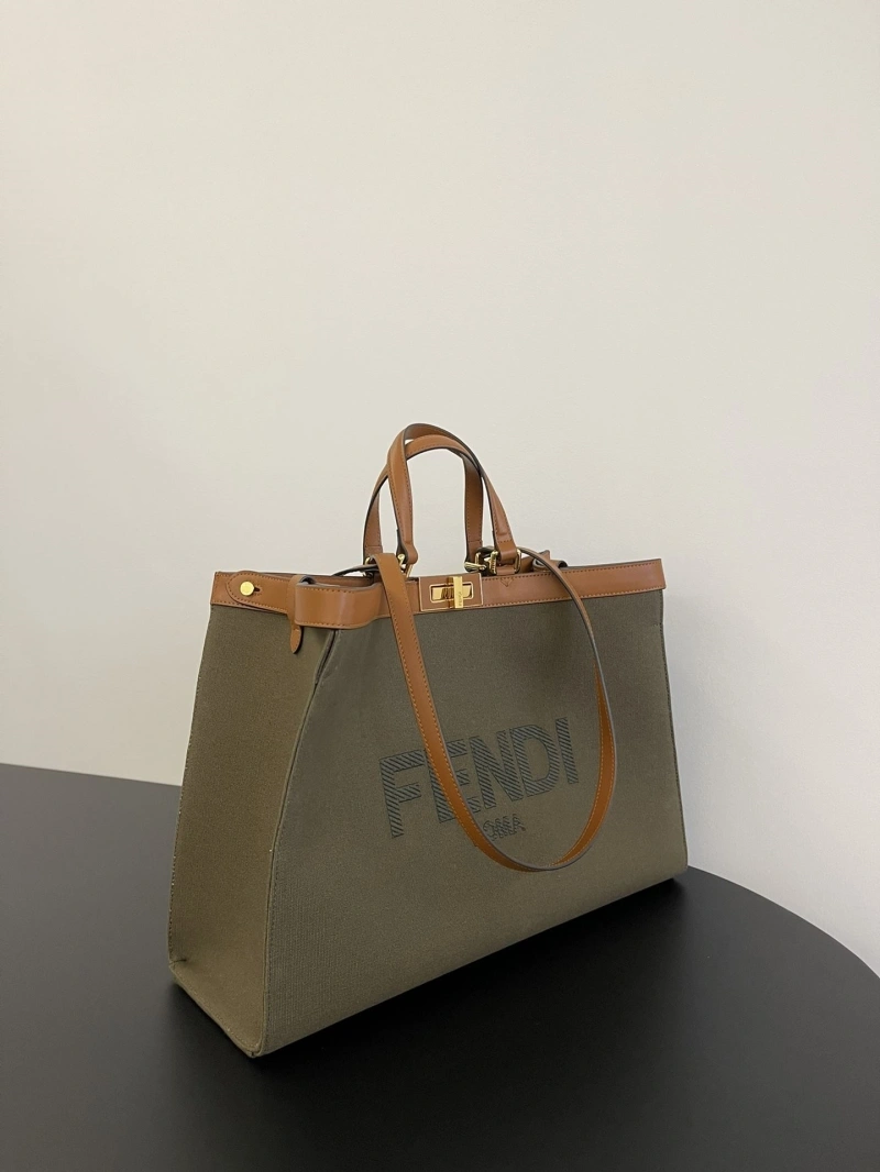 Fendi Shopping Bags 4370-0015