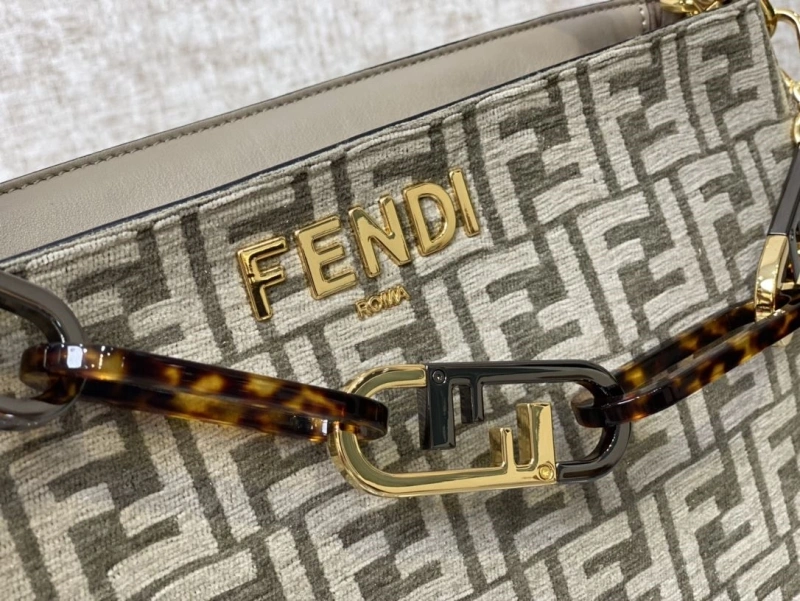 Fendi Top Handle Bags 4370-0016