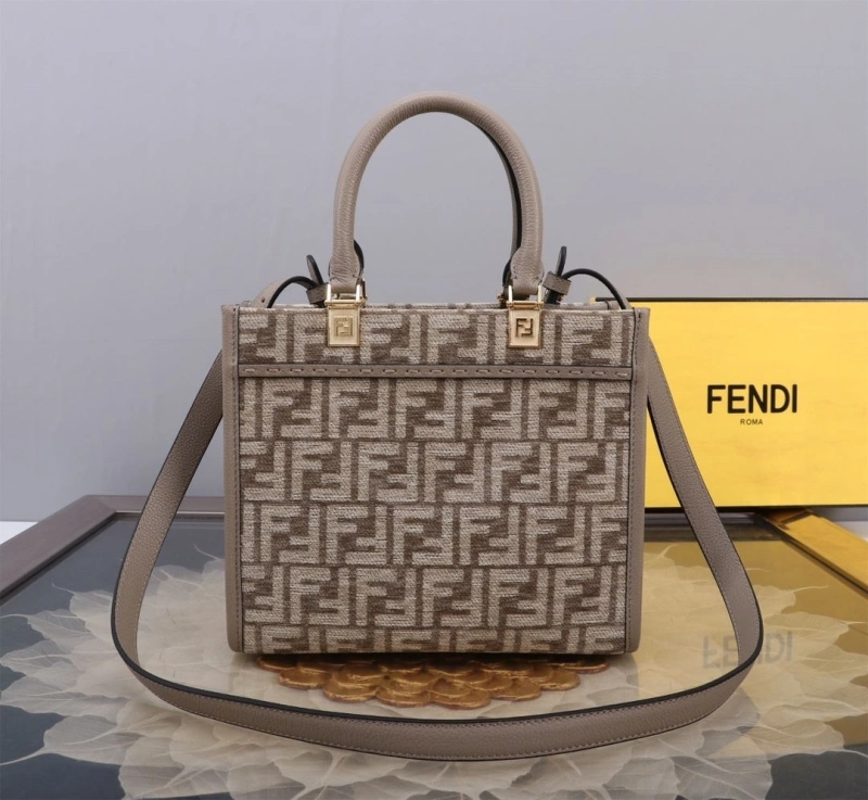 Fendi Shopping Bags 4370-0021