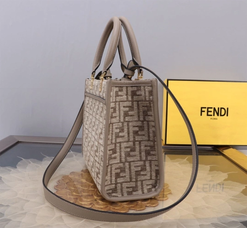 Fendi Shopping Bags 4370-0021