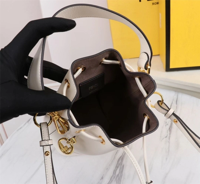 Fendi Bucket Bags 4370-0029