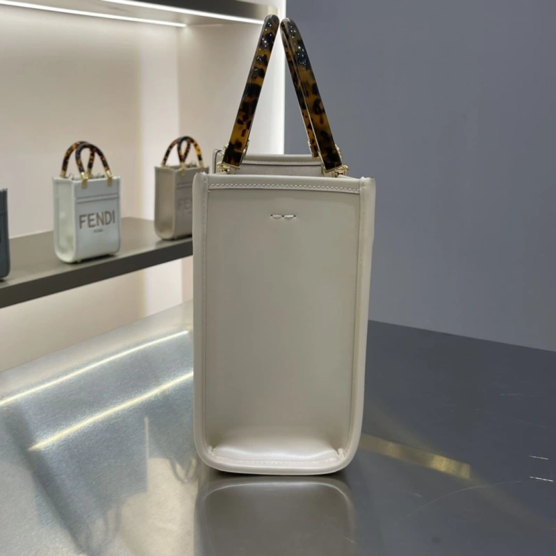 Fendi Shopping Bags 4370-0042