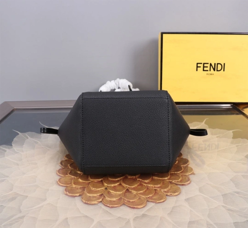 Fendi Shopping Bags 4370-0050