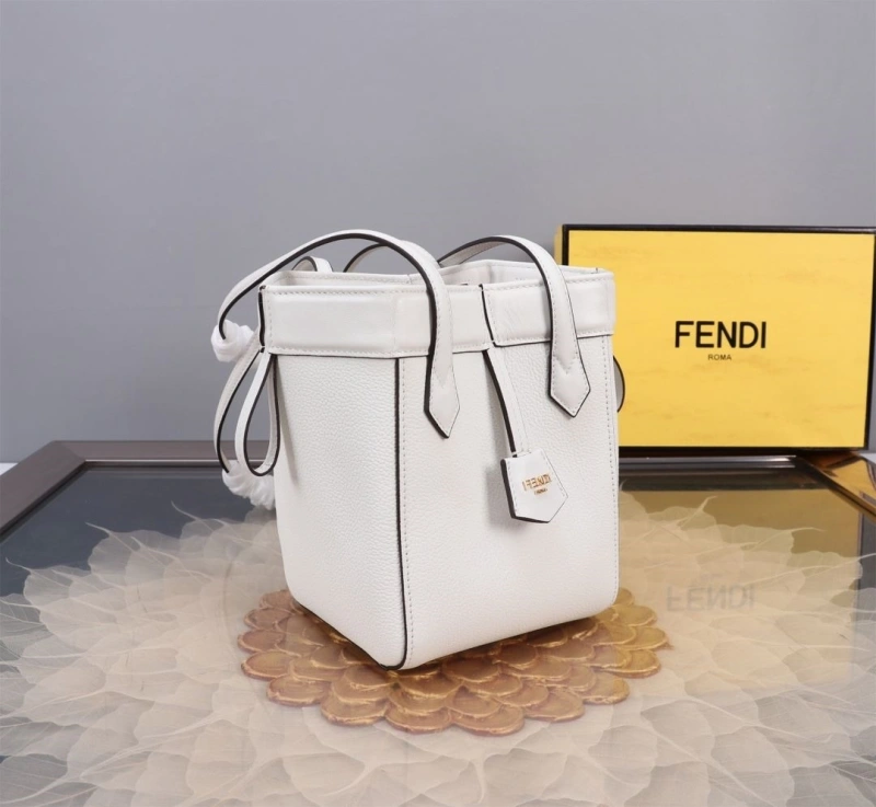 Fendi Shopping Bags 4370-0051