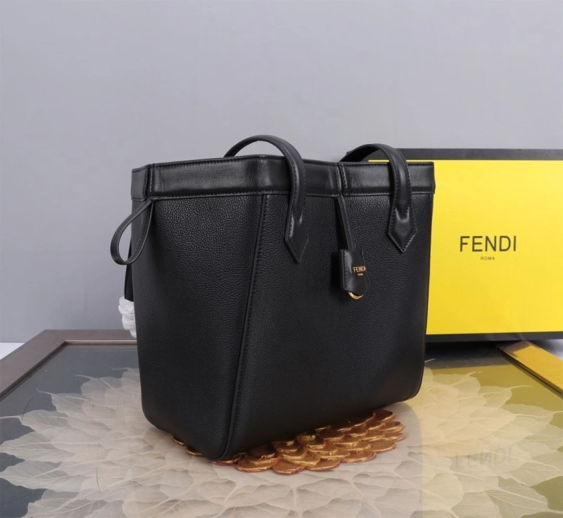 Fendi Shopping Bags 4370-0055