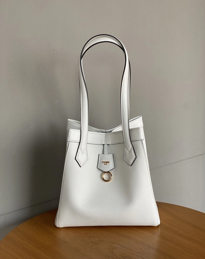 Fendi Shopping Bags 4370-0071