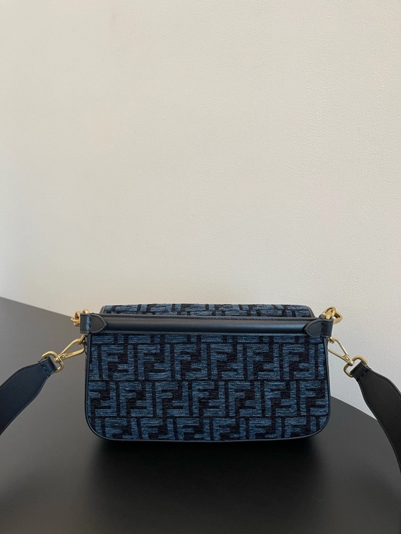 Fendi Satchel Bags 4370-0089
