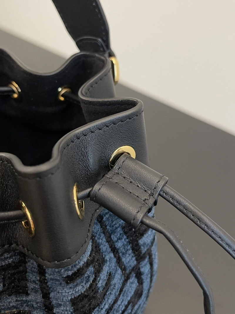 Fendi Bucket Bags 4370-0094