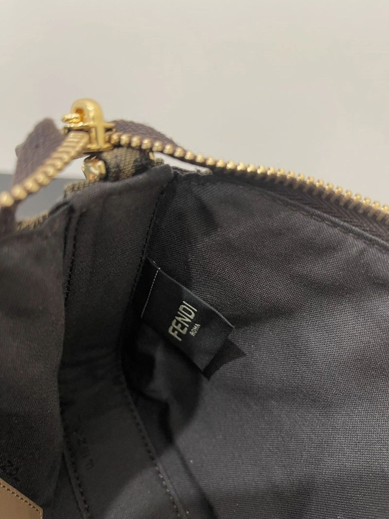 Fendi Satchel Bags 4370-0095